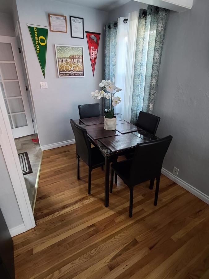 Duplex In Alberta Art District Портланд Екстериор снимка